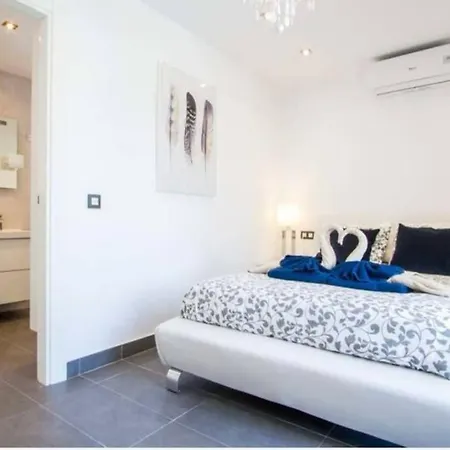 Villa Dreams Suites *****
