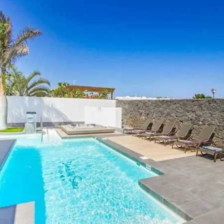 Dreams Suites ***** Villa